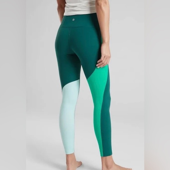 Athleta Pants - Athleta Elation Asym 7/8” Colorblock Leggings